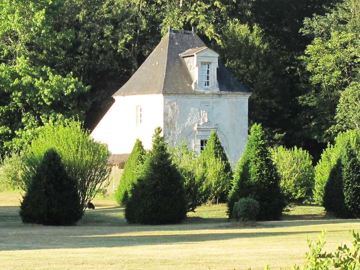 Chateau De Chambiers Durtal Zimmer foto